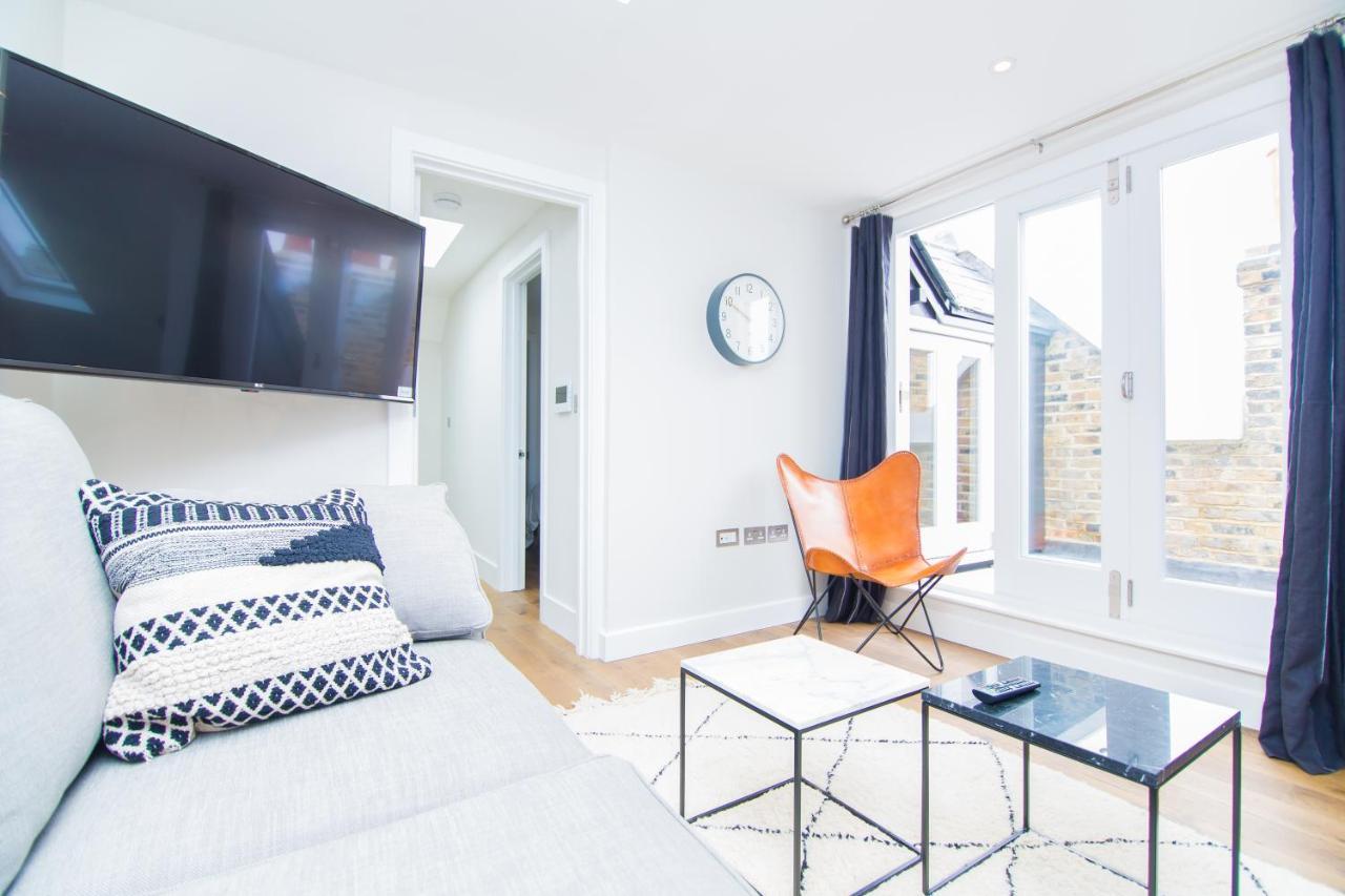 Whitfield Street Apartments London Bagian luar foto