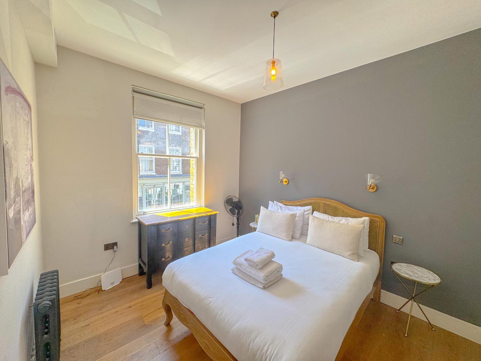 Whitfield Street Apartments London Bagian luar foto